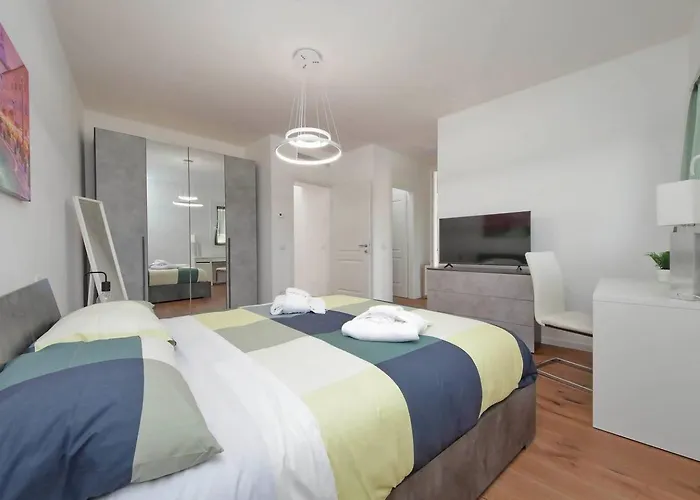 Apartment Indipendente - Due Livelli - San Lorenzo *
