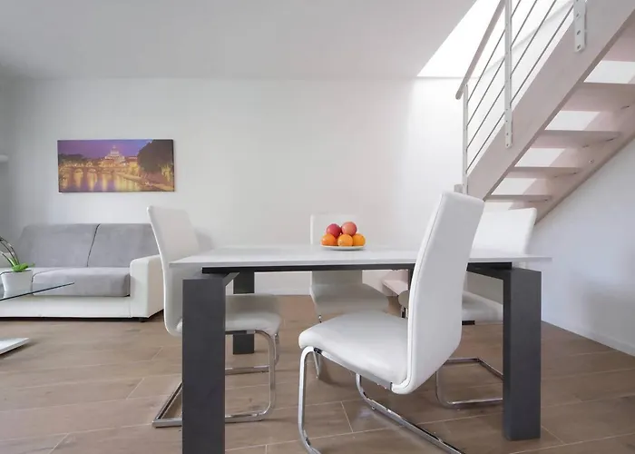 Apartment Indipendente - Due Livelli - San Lorenzo